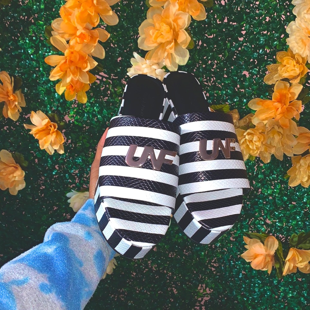 Platform sandals